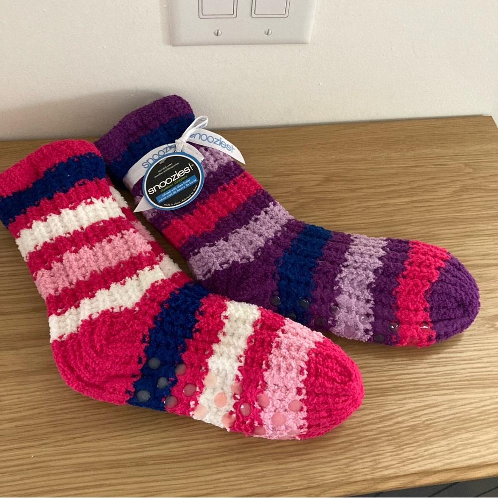 Bundle - Snoozies Slumber Sleeper Non Skid Soles - NWT